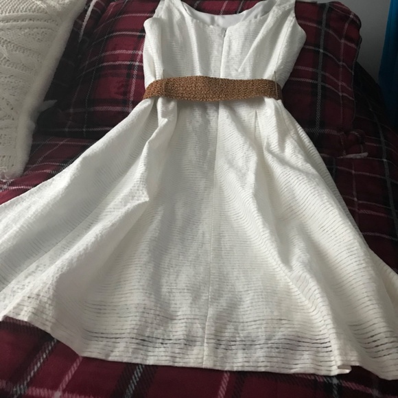 Nine West Summer Dress Sleeveless, Cream, Size 10 - Picture 3 of 7